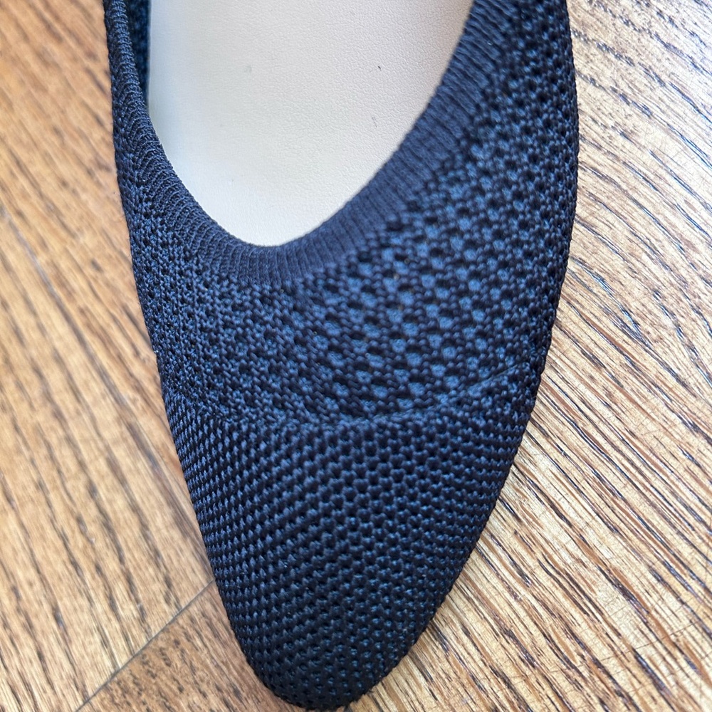 Banana Republic Sustain Knit Pointed-Toe Flats - Picture 3 of 9